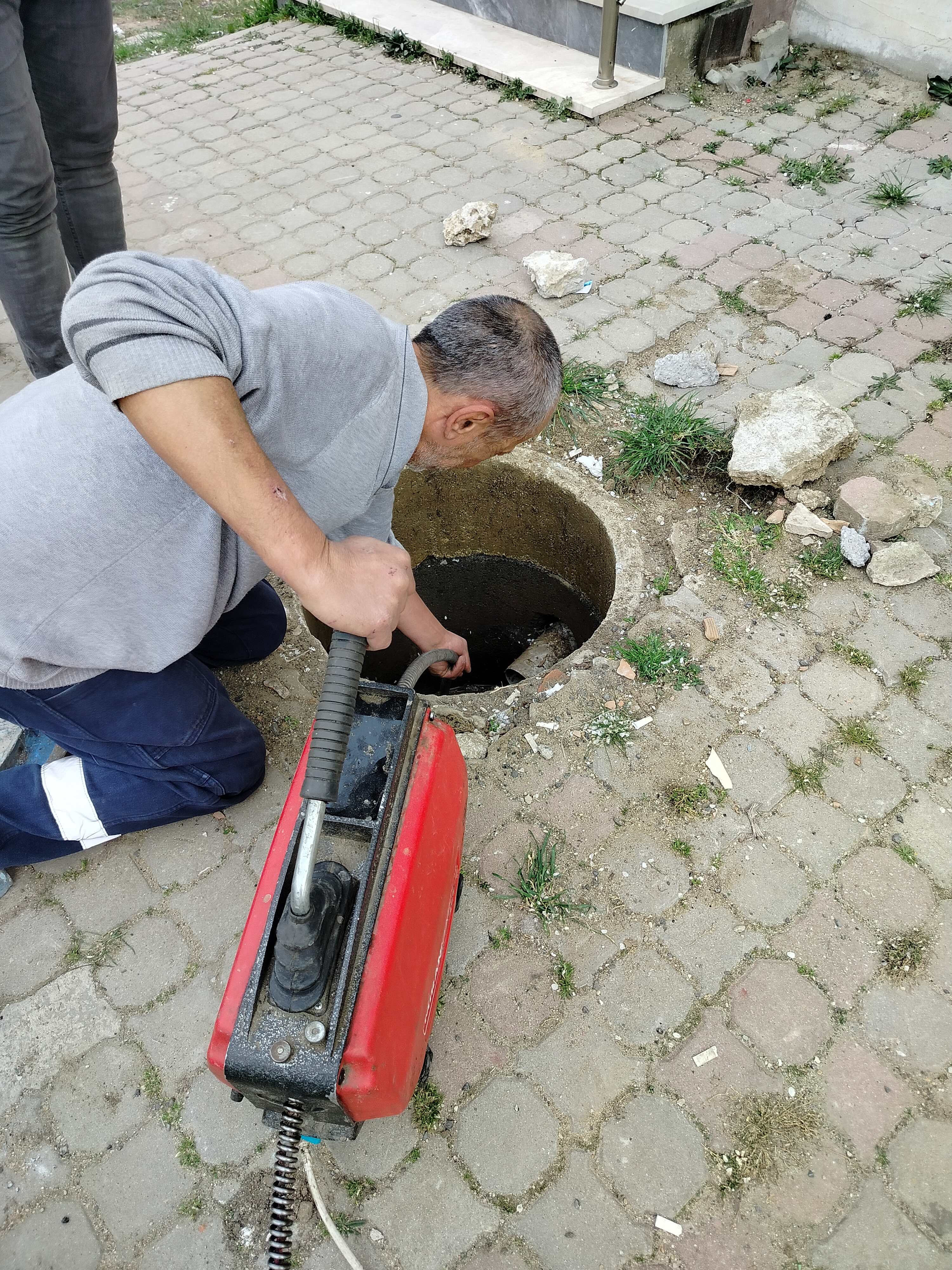 Tekirdağ Yeniçiftlik Tıkanılık Açma Gider Açma Hizmetleri - 0533 618 57 59 - Fiyat Al